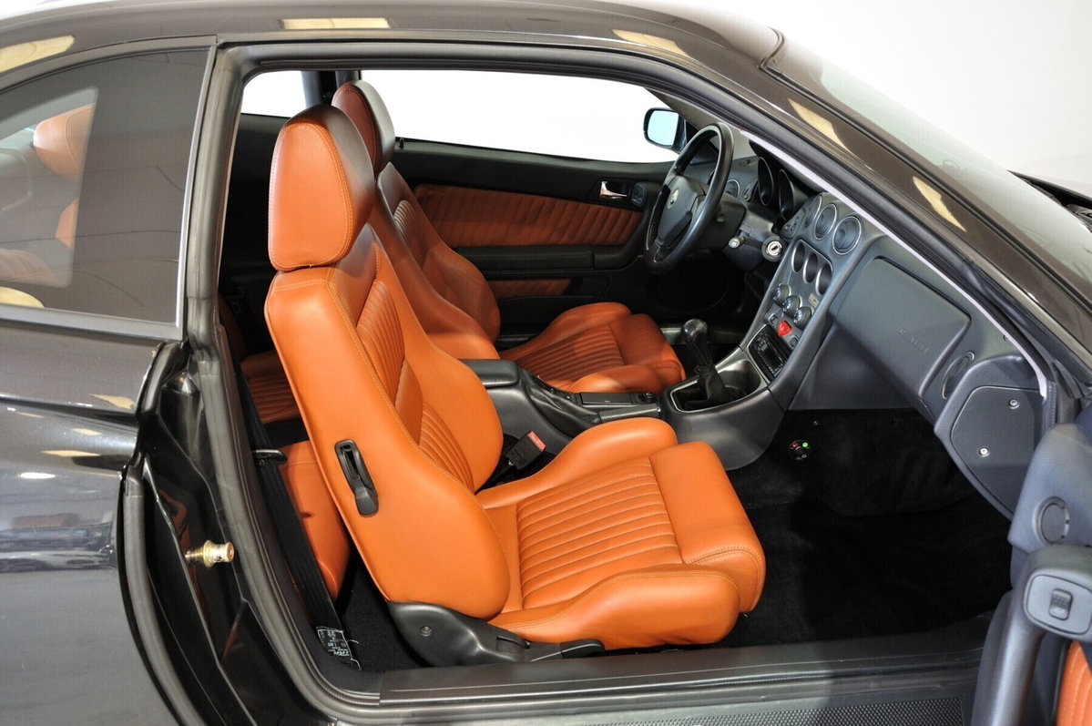 Alfa Romeo Gtv 2.0i 16V T.S. cat Limited Edition (11)