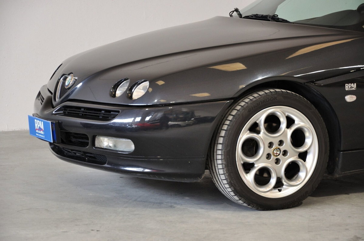 Alfa Romeo Gtv 2.0i 16V T.S. cat Limited Edition (17)