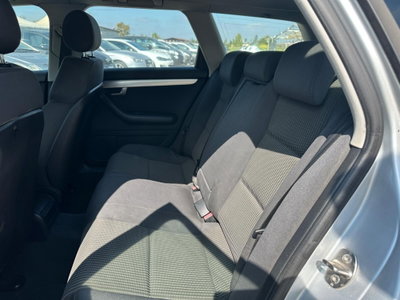 Audi A4 Avant 2.0 TDI F.AP. quattro Sport (12)