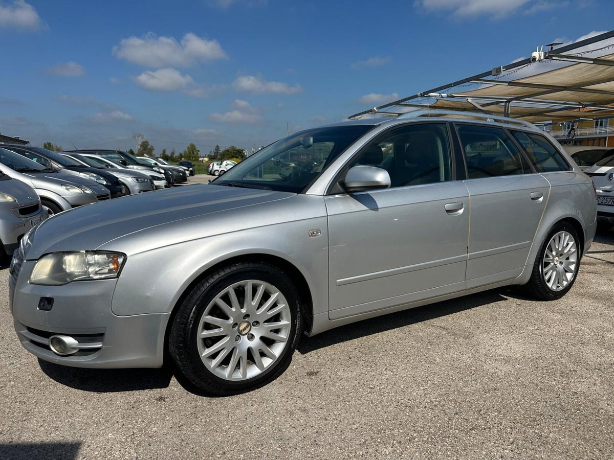 Audi A4 Avant 2.0 TDI F.AP. quattro Sport (7)