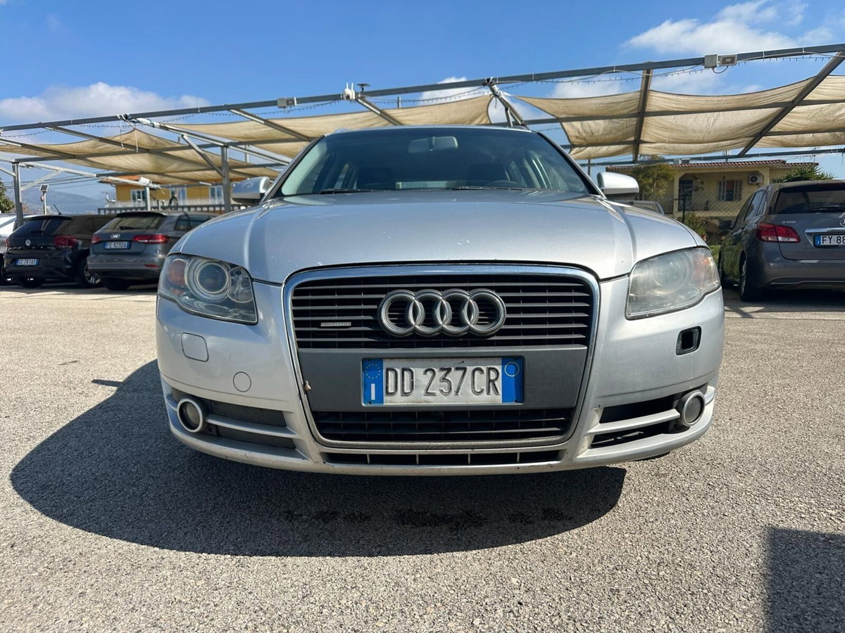 Audi A4 Avant 2.0 TDI F.AP. quattro Sport (9)