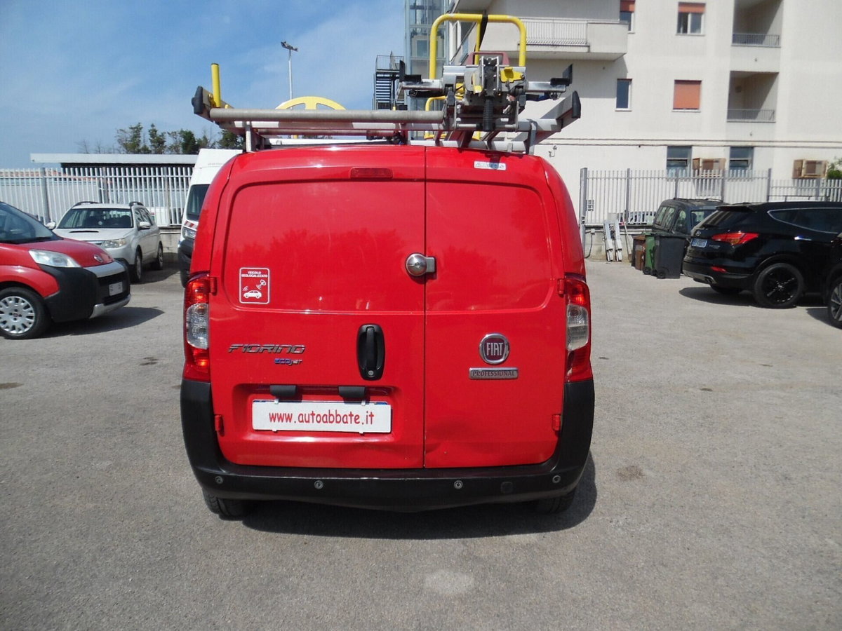 Fiat Fiorino Furgone cargo 1.3 mjt 95cv Adventure (6)