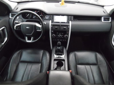 Land Rover Discovery Sport 2.0 TD4 150 CV HSE Luxury (11)