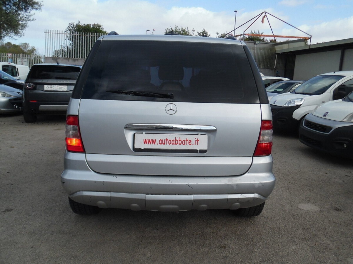 Mercedes-Benz Classe ML 320 cat (6)