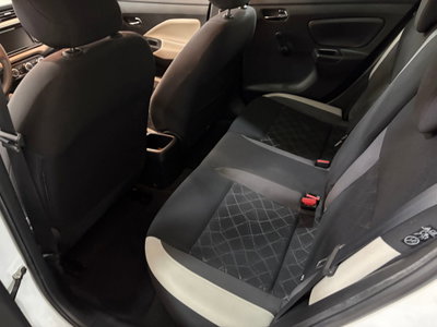 Nissan Micra 1.5 dCi 8V 5 porte Tekna (9)