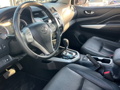Nissan Navara 2.3 dCi 190 CV 7AT 4WD Double Cab N-Connecta (6)