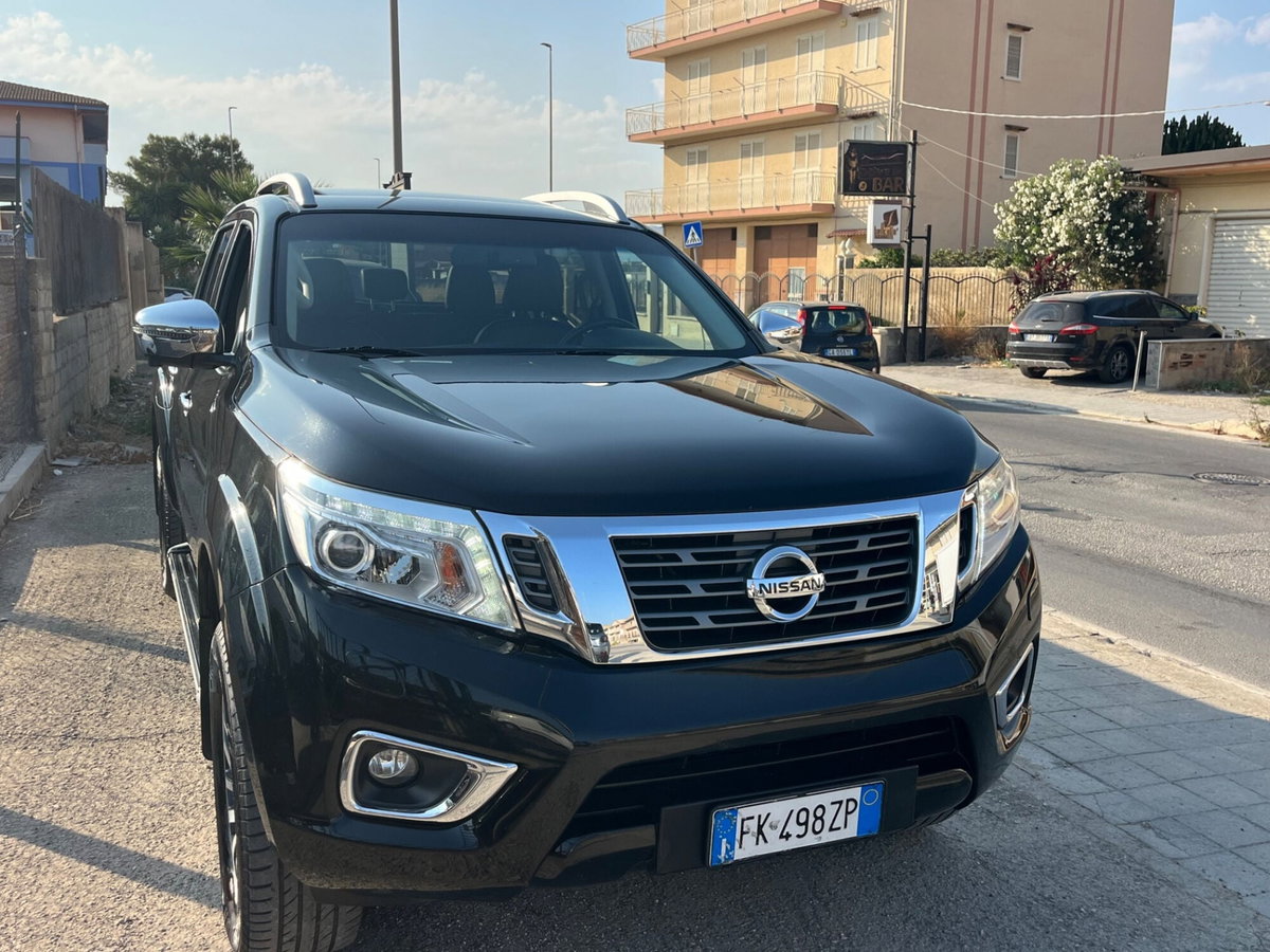 Nissan Navara 2.3 dCi 190 CV 7AT 4WD Double Cab N-Connecta (7)