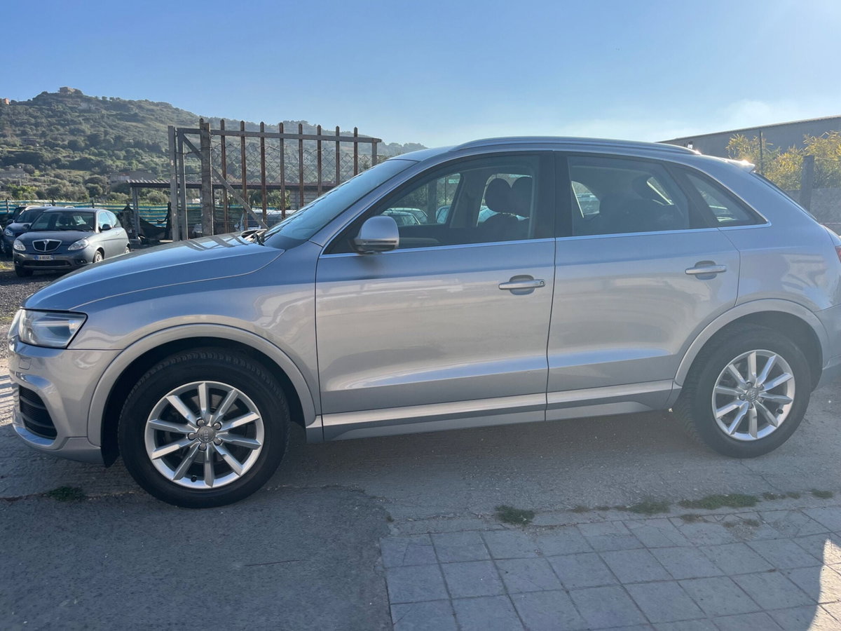 Audi Q3 2.0 TDI 150 CV quattro S tronic (4)