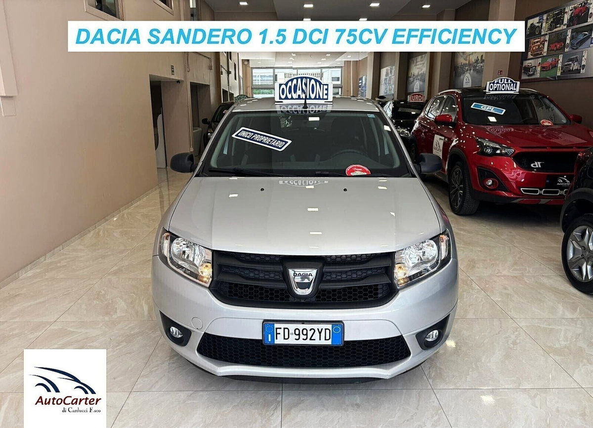 Dacia Sandero 1.5 dCi 8V 75CV Lauréate N1 (2)