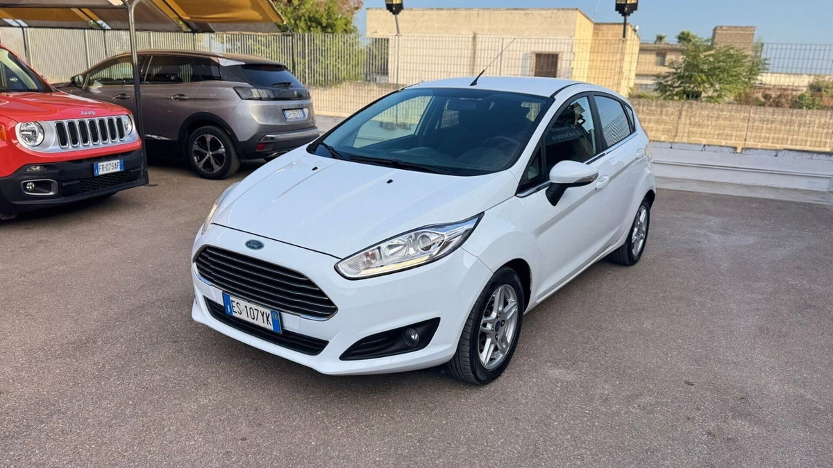 Ford Fiesta 1.5 TDCi 75CV 5 porte Titanium