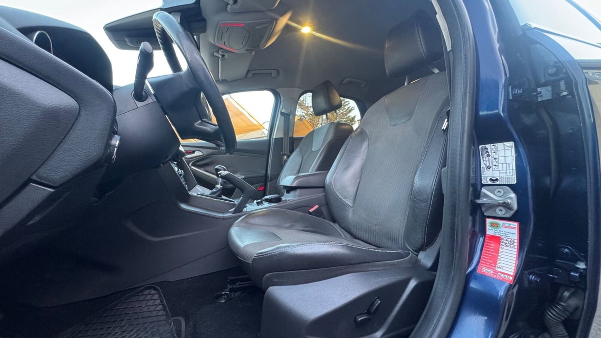 Ford Focus 1.6 TDCi 115 CV Titanium (11)