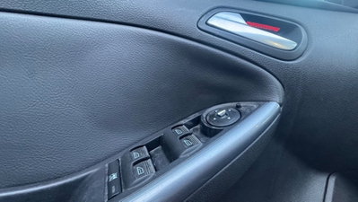 Ford Focus 1.6 TDCi 115 CV Titanium (12)