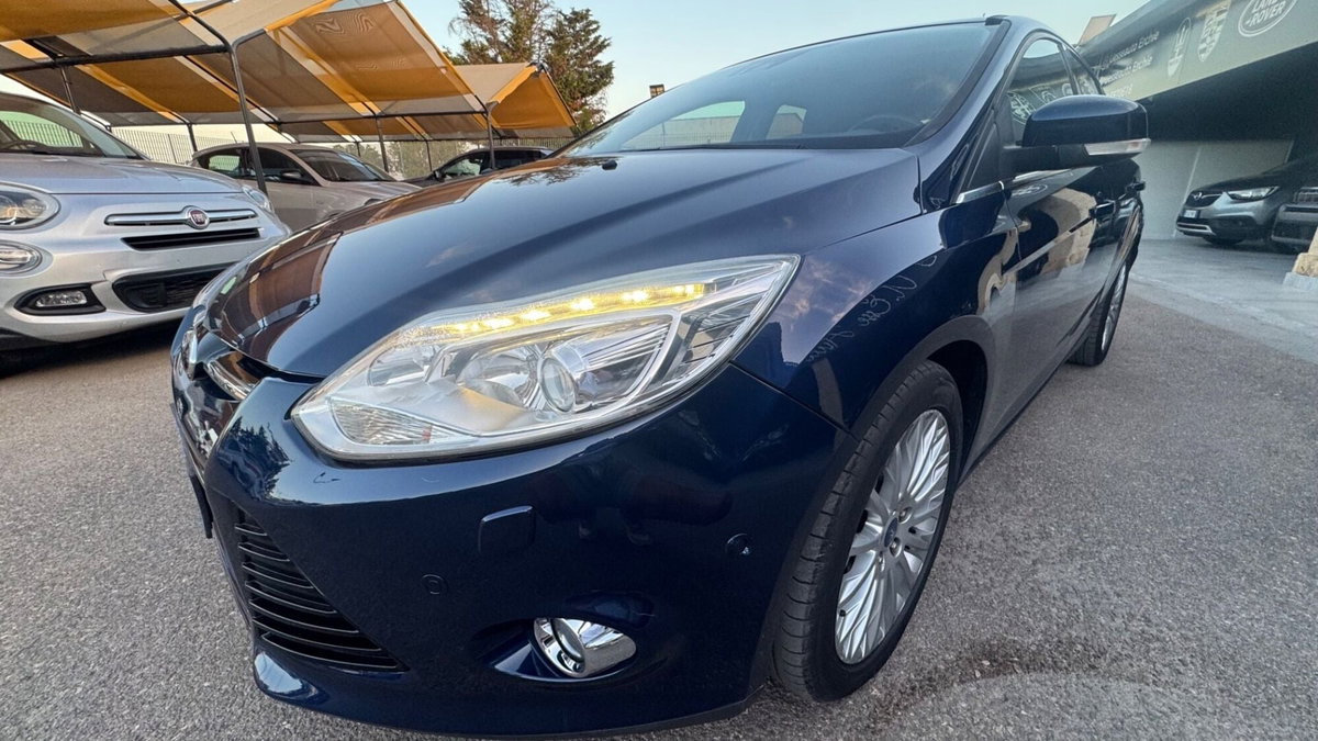 Ford Focus 1.6 TDCi 115 CV Titanium (2)
