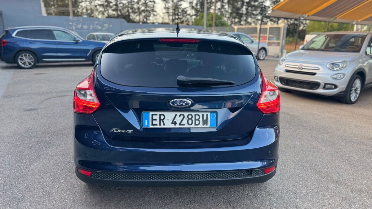 Ford Focus 1.6 TDCi 115 CV Titanium (7)