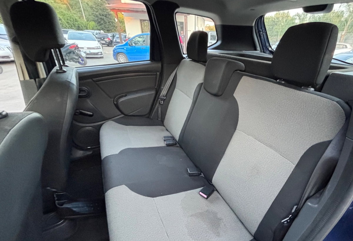 Dacia Duster 1.5 dCi 90CV 4x2 Ambiance (12)