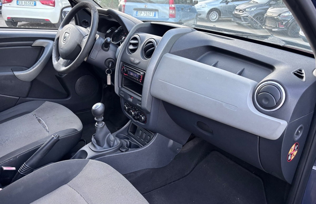 Dacia Duster 1.5 dCi 90CV 4x2 Ambiance (9)