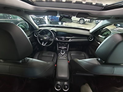 Alfa Romeo Stelvio Stelvio 2.2 Turbodiesel 190 CV AT8 Q4 Executive (17)