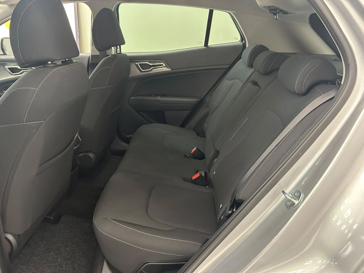 Kia Sportage 1.6 crdi mhev Style dct (10)