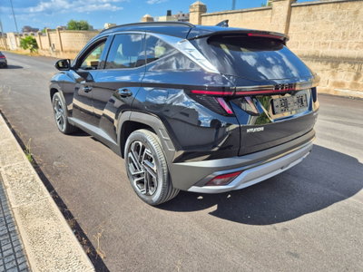 Hyundai Tucson 1.6 hev Exellence 4wd 239cv auto (10)
