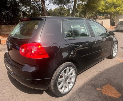 Volkswagen Golf 2.0 16V TDI 4mot. 5p. Sportline (3)