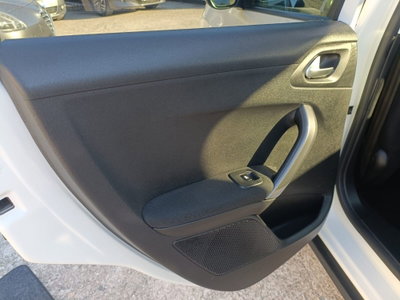 Peugeot 2008 82 S&S Allure (16)