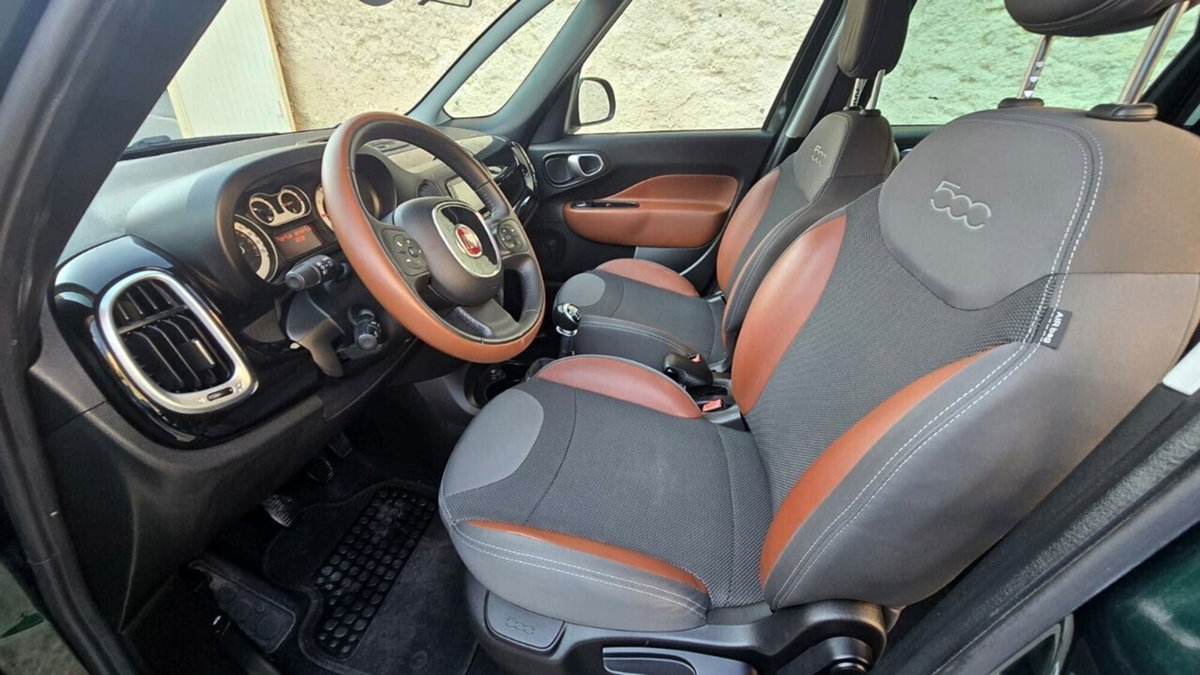 Fiat 500L 1.6 Multijet 120 CV Trekking (9)