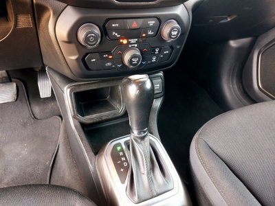 Jeep Renegade 1.6 Mjt DDCT 120 CV Limited (12)
