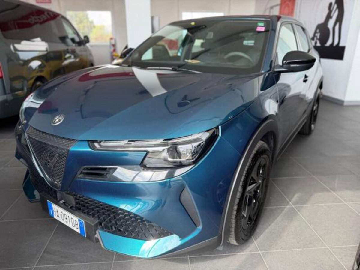Alfa Romeo Junior 1.2 ibrida 145cv edct6