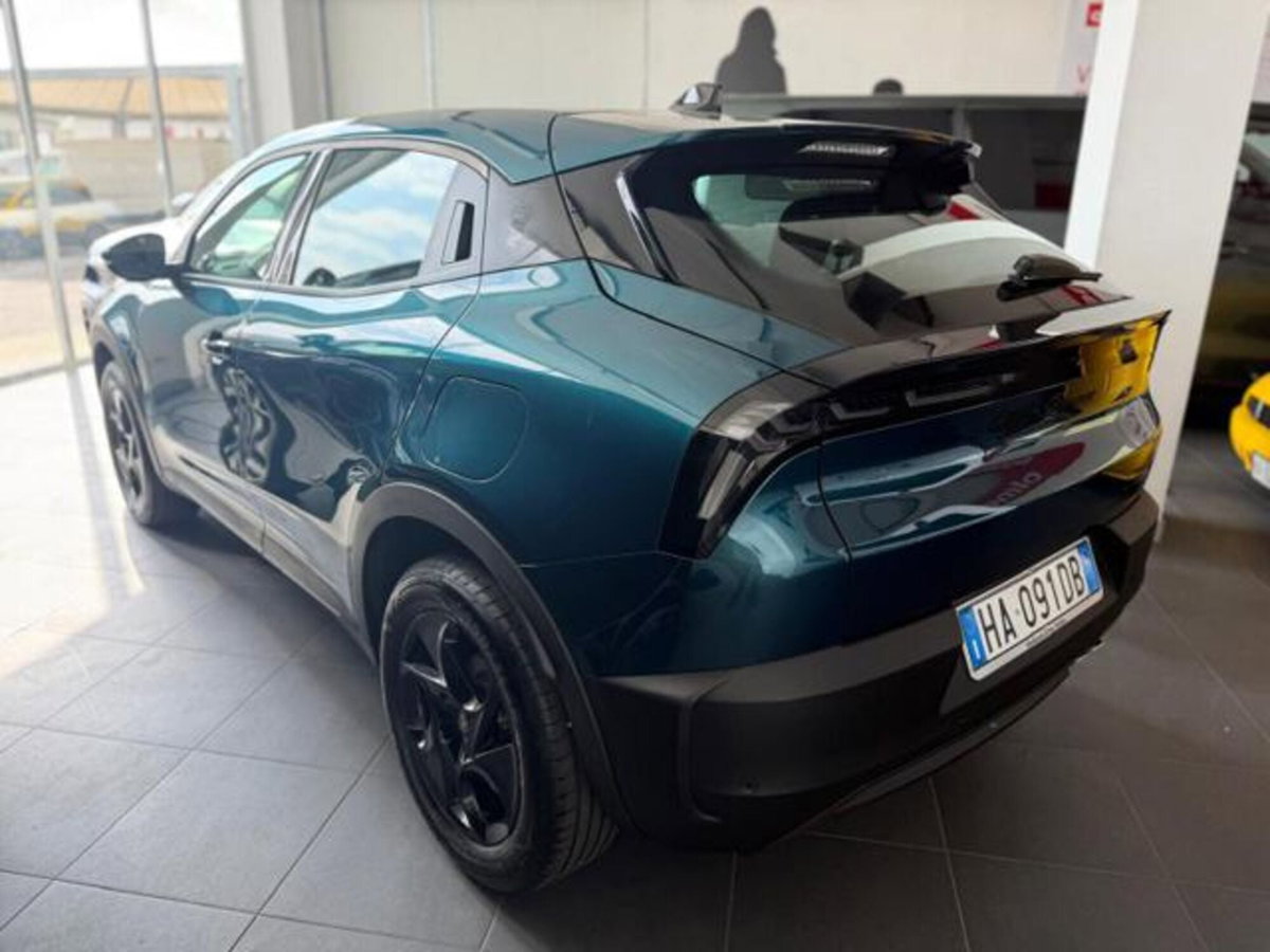 Alfa Romeo Junior 1.2 ibrida 145cv edct6 (2)