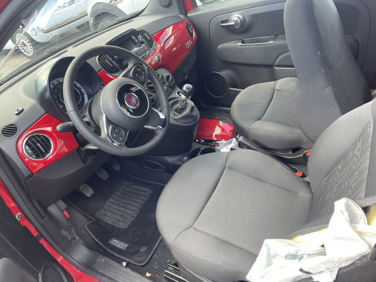 Fiat 500 1.0 Hybrid Connect (7)
