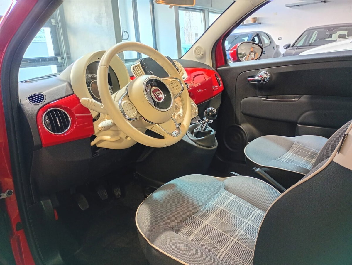 Fiat 500 1.0 Hybrid Lounge (8)