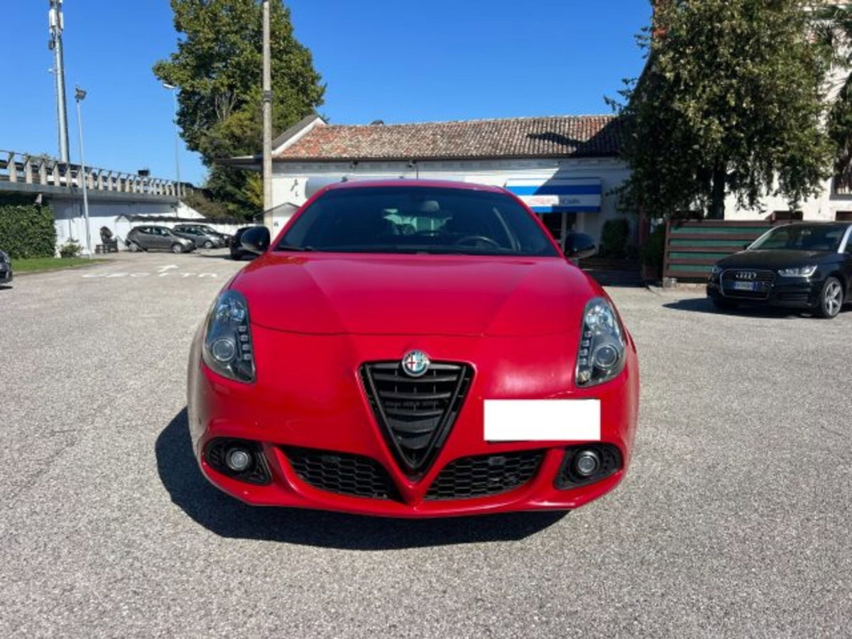 Alfa Romeo Giulietta 1.4 Turbo multiair Sprint 170cv tct (2)