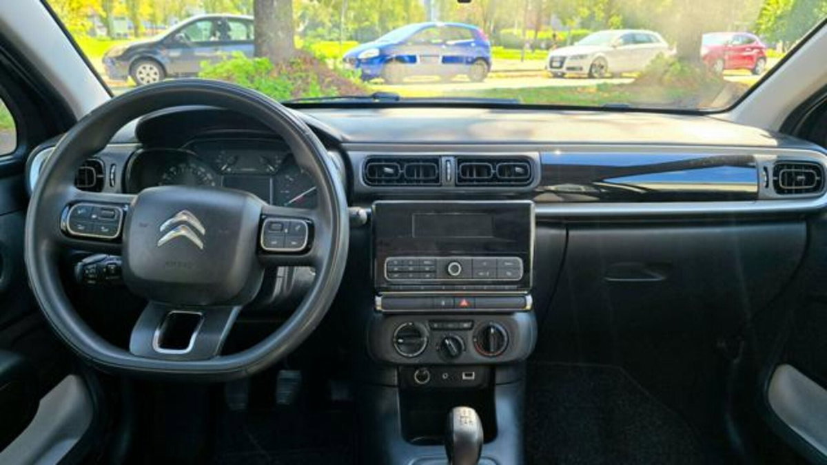 Citroen C3 PureTech 82 Shine (17)
