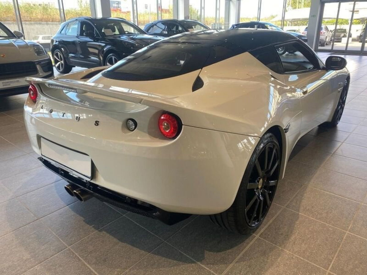 Lotus Evora 2+2 Sports Racer (13)