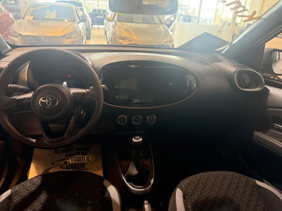 Toyota Aygo X 1.0 Trend 72cv (8)