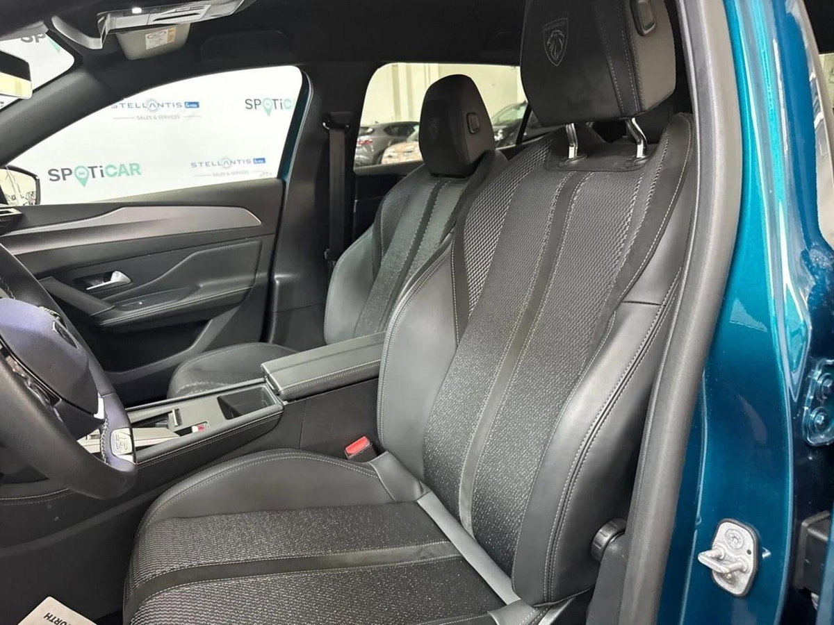 Peugeot 408 1.2 hybrid GT 136cv e-dsc6 (11)