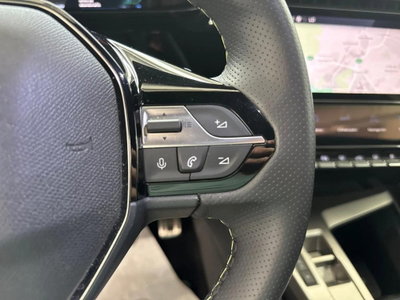 Peugeot 408 1.2 hybrid GT 136cv e-dsc6 (13)