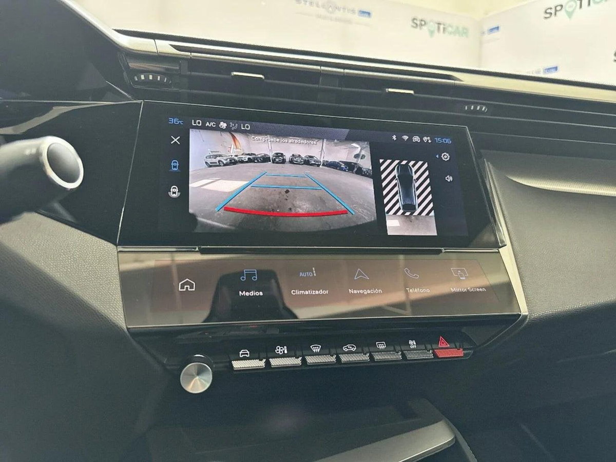 Peugeot 408 1.2 hybrid GT 136cv e-dsc6 (4)