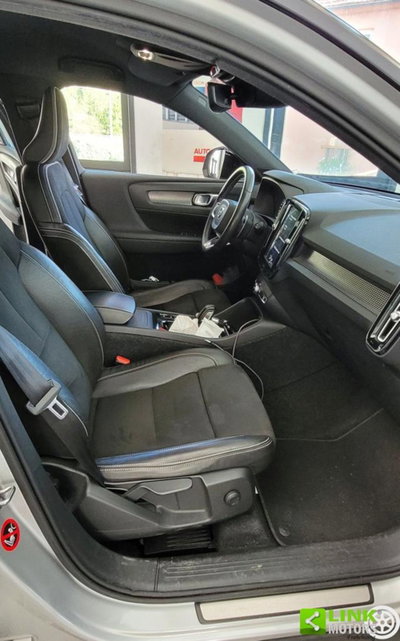 Volvo XC40 D4 AWD Geartronic R-design (11)