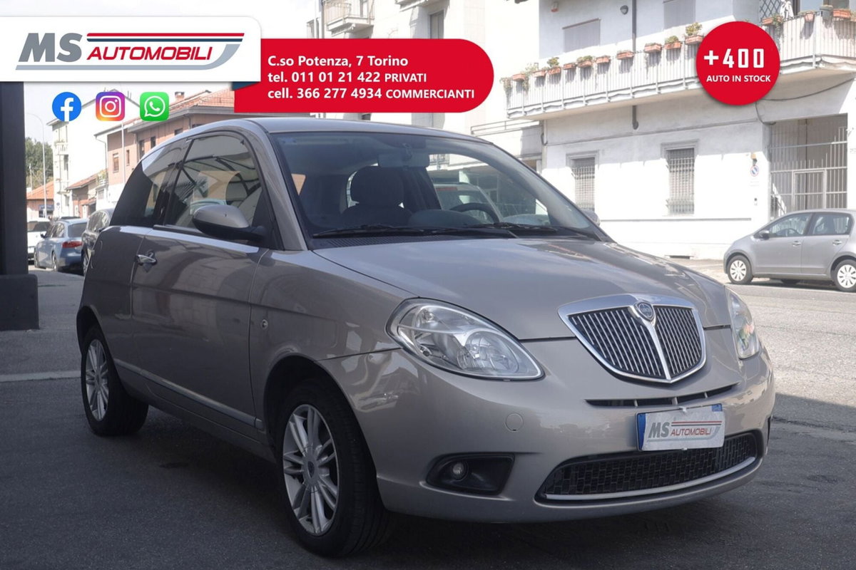 Lancia Ypsilon 1.2 Platino
