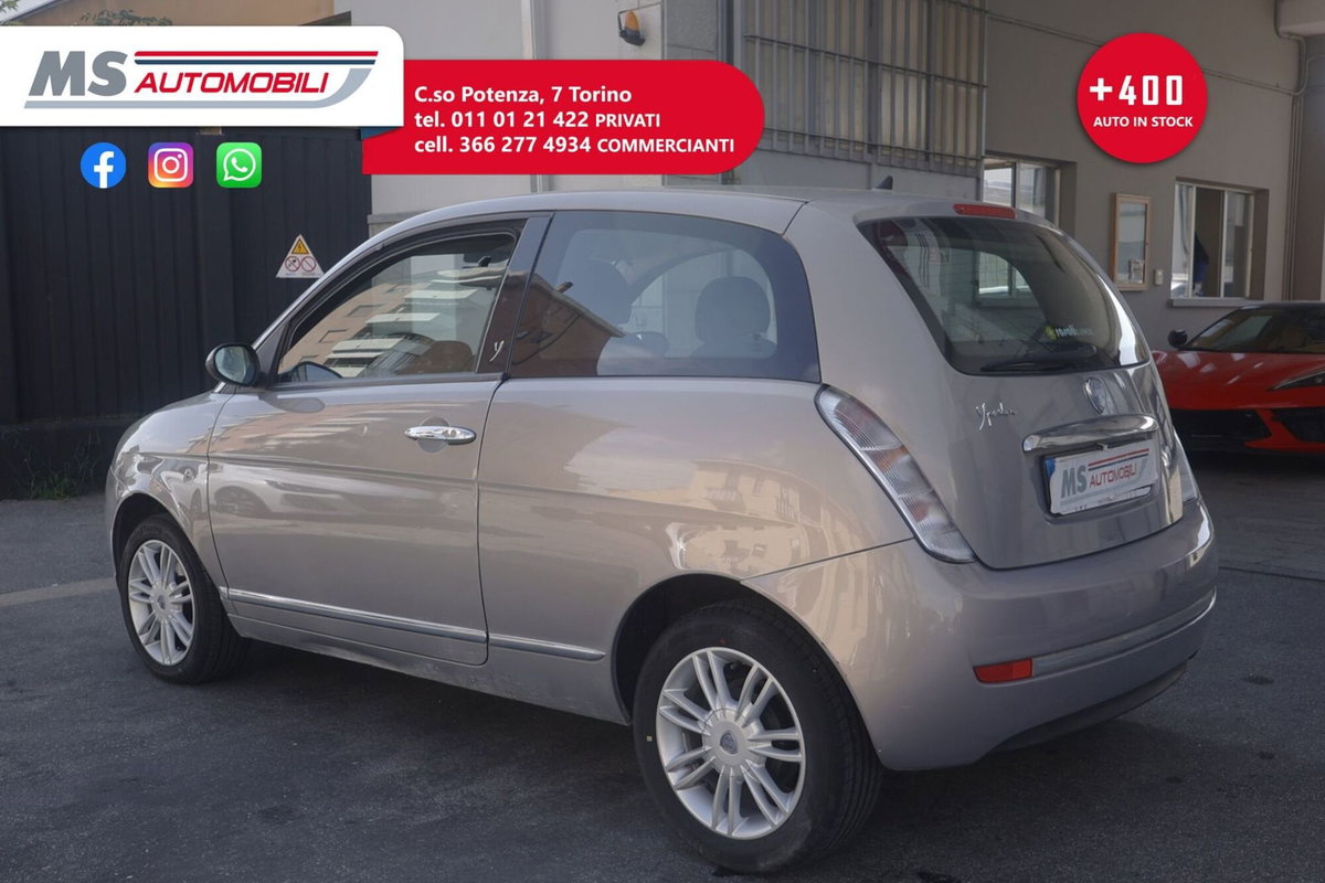Lancia Ypsilon 1.2 Platino (15)