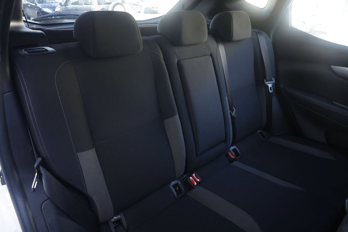 Nissan Qashqai 1.5 dCi 115 CV DCT Tekna (14)