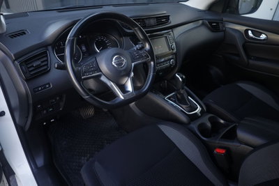 Nissan Qashqai 1.5 dCi 115 CV DCT Tekna (16)