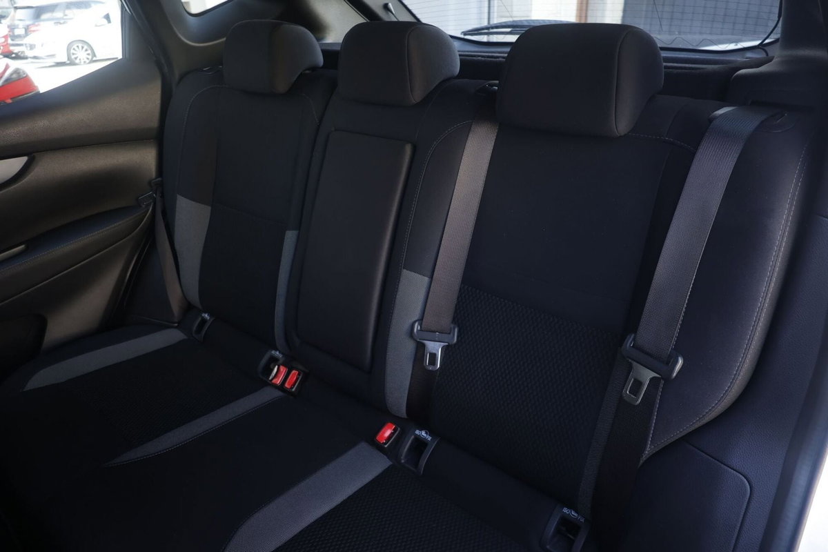 Nissan Qashqai 1.5 dCi 115 CV DCT Tekna (3)