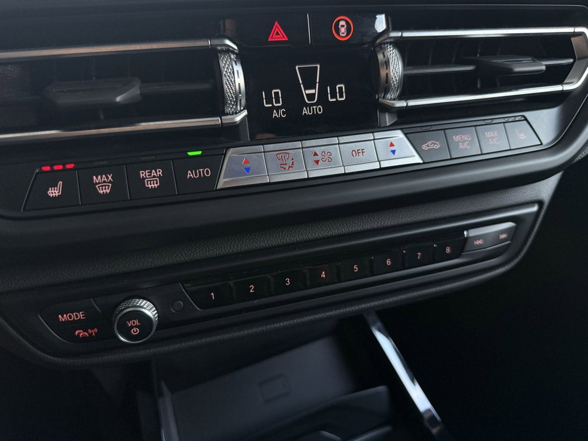 BMW Serie 1 5p. 118i 5p. Msport (11)