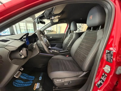 Alfa Romeo Junior 1.2 ibrida Q4 Intensa 145cv edct6 (11)