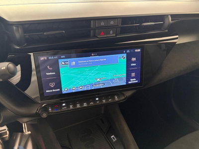 Alfa Romeo Junior 1.2 ibrida Q4 Intensa 145cv edct6 (14)