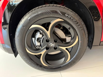 Alfa Romeo Junior 1.2 ibrida Q4 Intensa 145cv edct6 (8)