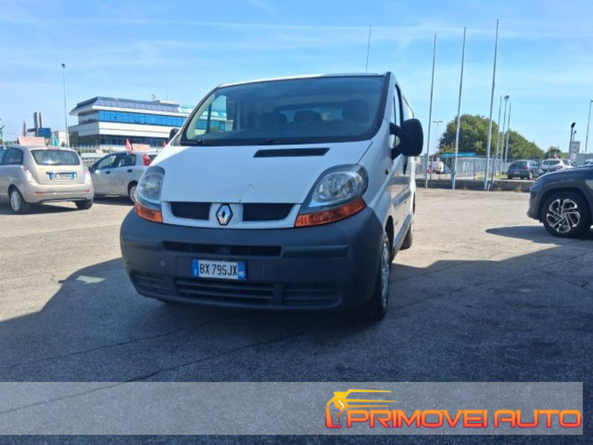 Renault Trafic Furgone T29 1.9 dCi/100CV PL-TN Furg. (2)