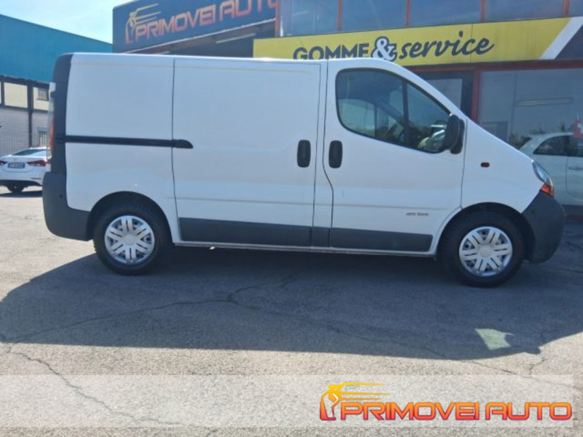 Renault Trafic Furgone T29 1.9 dCi/100CV PL-TN Furg. (3)